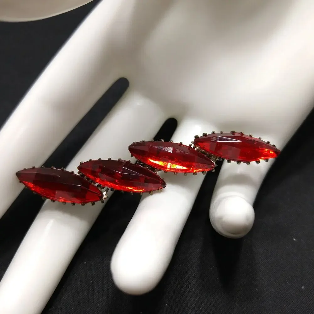 Victorian Red Rhinestone Bar Brooch, Dogtooth Prongs, 1900s Antique Jewelry